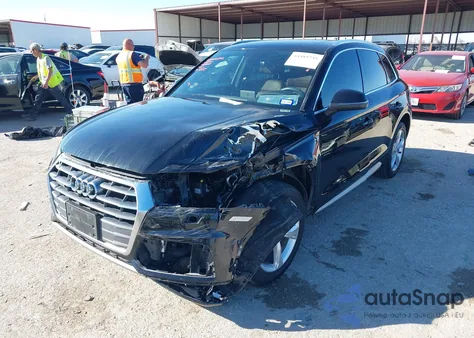 2020 Audi Q5 Premium 45 Tfsi Quattro S Tronic z USA, uszkodzony, nr VIN WA1ANAFY0L2022348